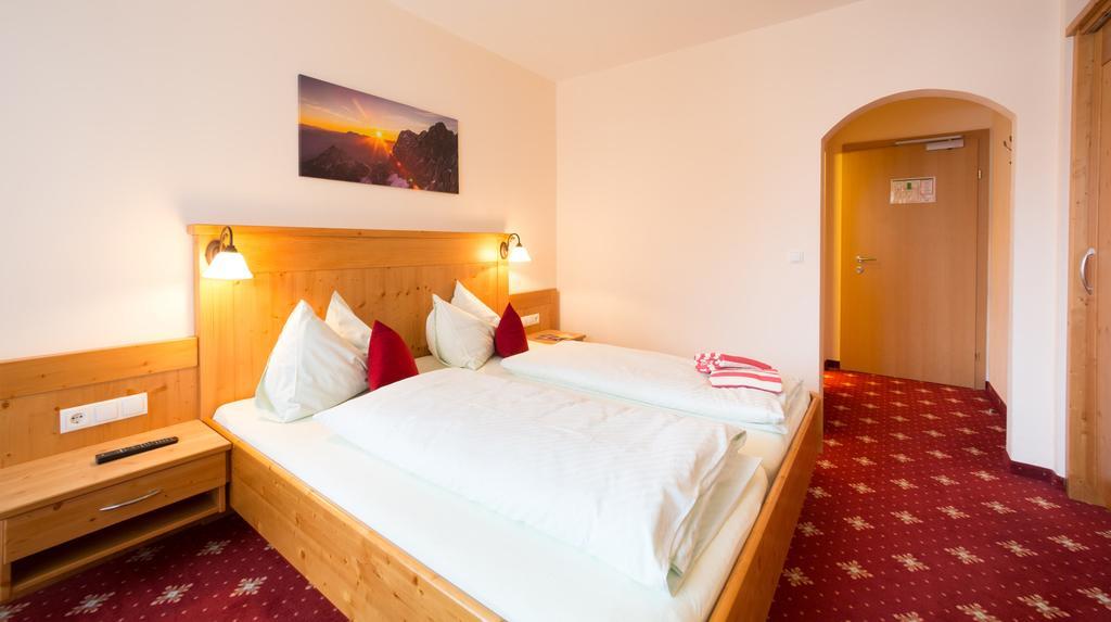 Pension Steiermark Schladming Room photo